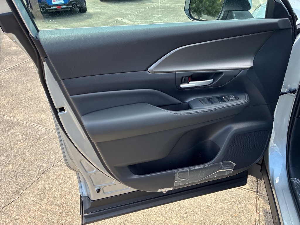 New 2026 Toyota Grand Highlander AWD image 12