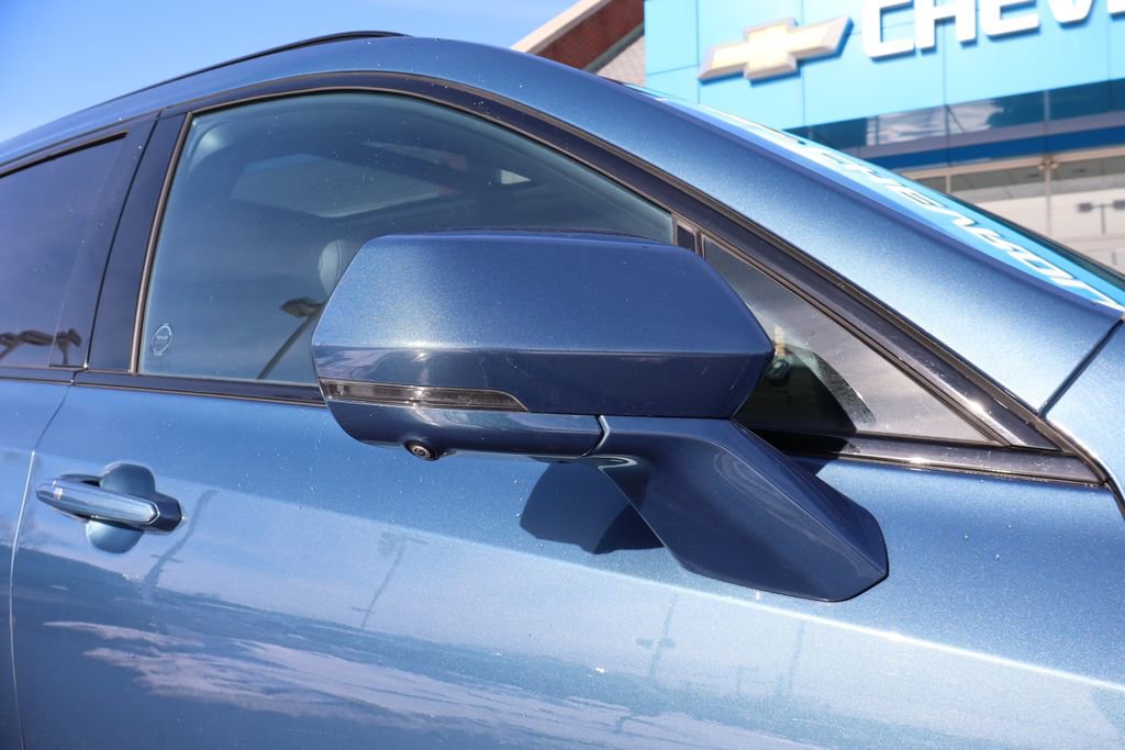 Used 2024 Cadillac XT4 Sport video 2