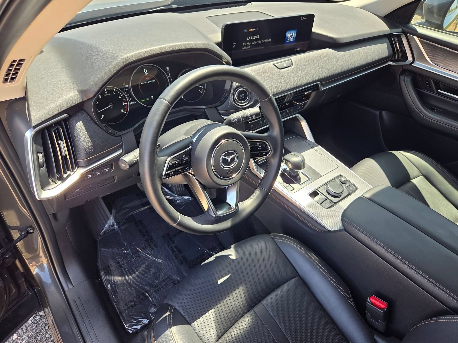 Used 2025 MAZDA CX-90 3.3 Turbo w/ Preferred Package AWD/4WD image 13