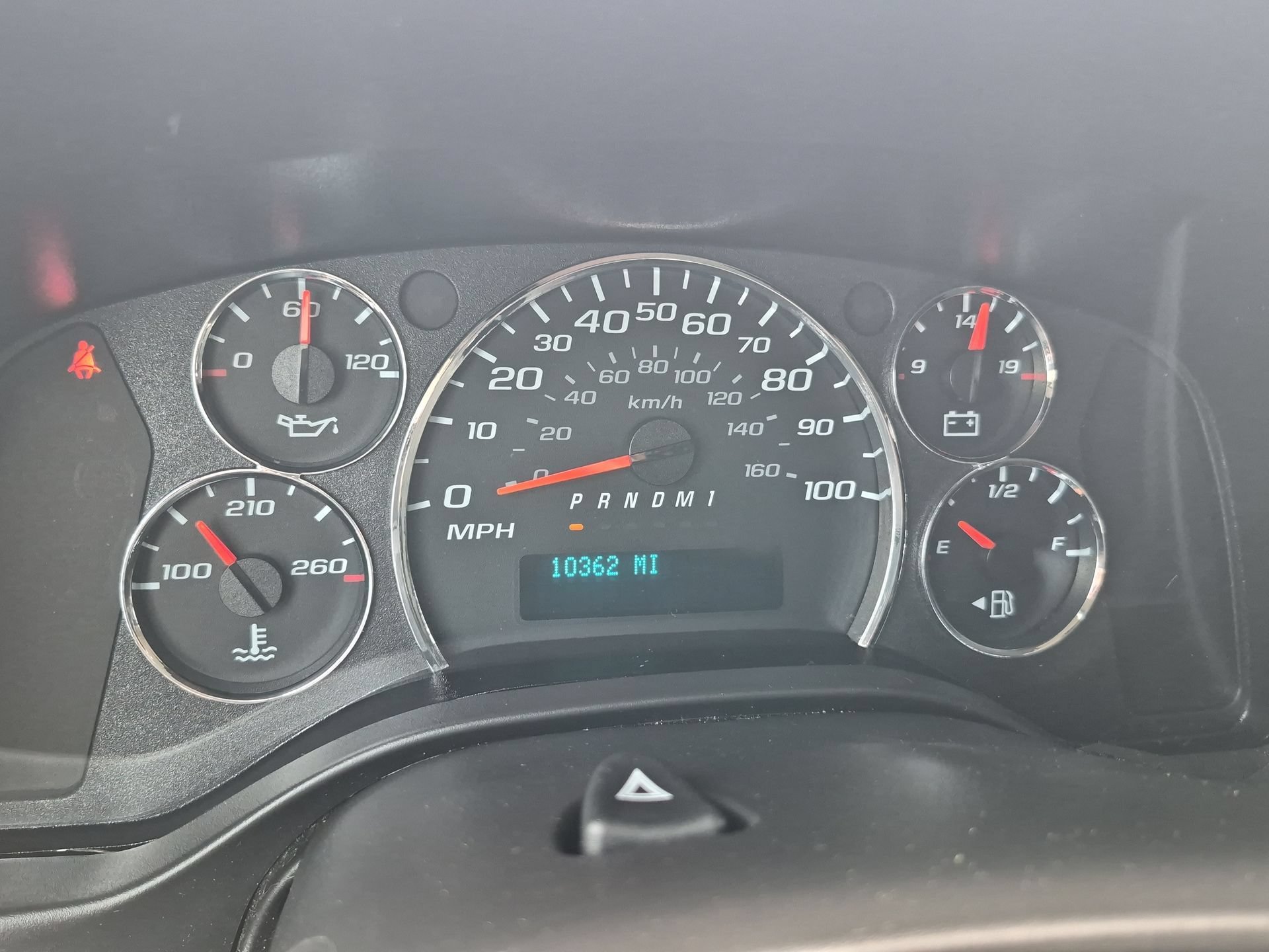 Used 2025 Chevrolet Express 2500 w/ Driver Convenience Package RWD image 11
