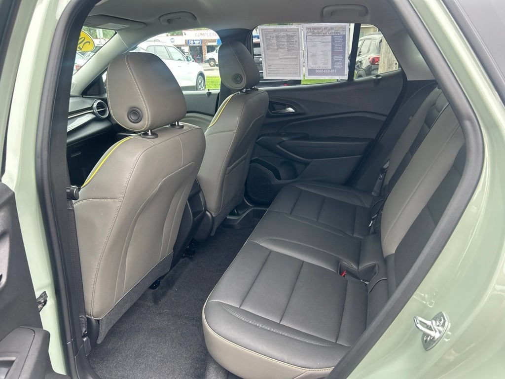 Certified 2024 Chevrolet Trax ACTIV FWD image 19