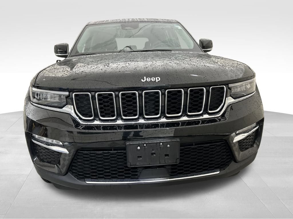 Used 2024 Jeep Grand Cherokee Limited image 9