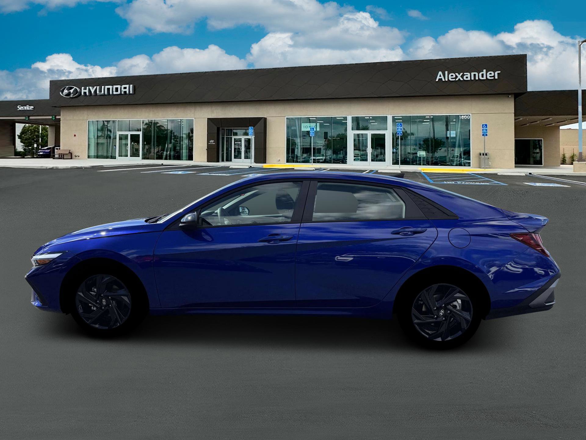 New 2026 Hyundai Elantra Sport FWD image 3