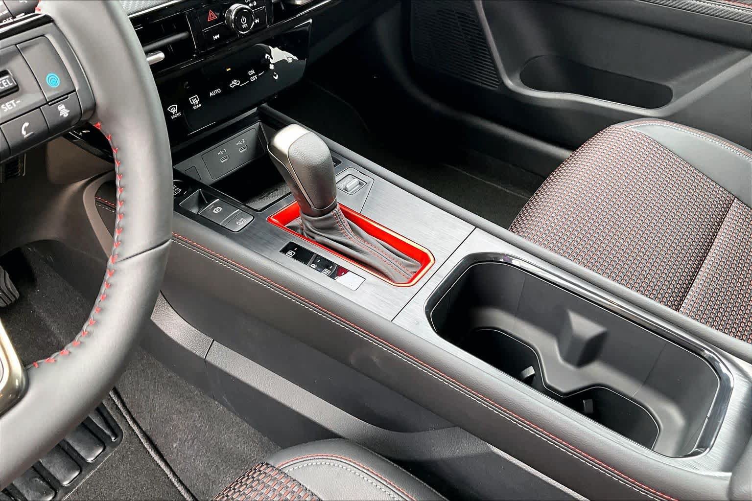 New 2027 Nissan Kicks SR AWD/4WD image 7