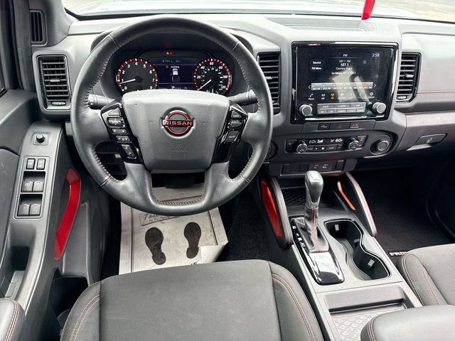 Used 2023 Nissan Frontier Pro-X w/ Tow Package RWD image 14