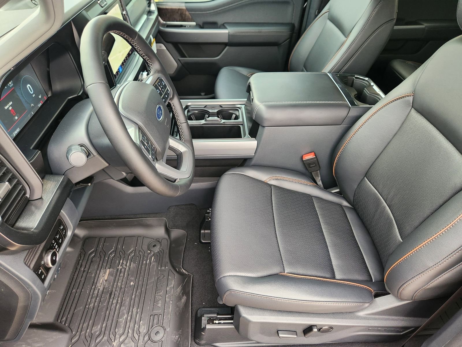 New 2026 Ford F250 Lariat w/ Black Appearance Package image 13