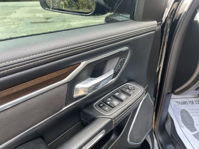 Used 2022 RAM 1500 Laramie AWD/4WD image 21