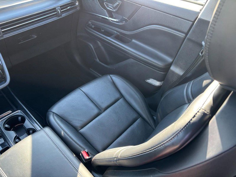 Certified 2022 Lincoln Corsair AWD w/ Premium Package image 14