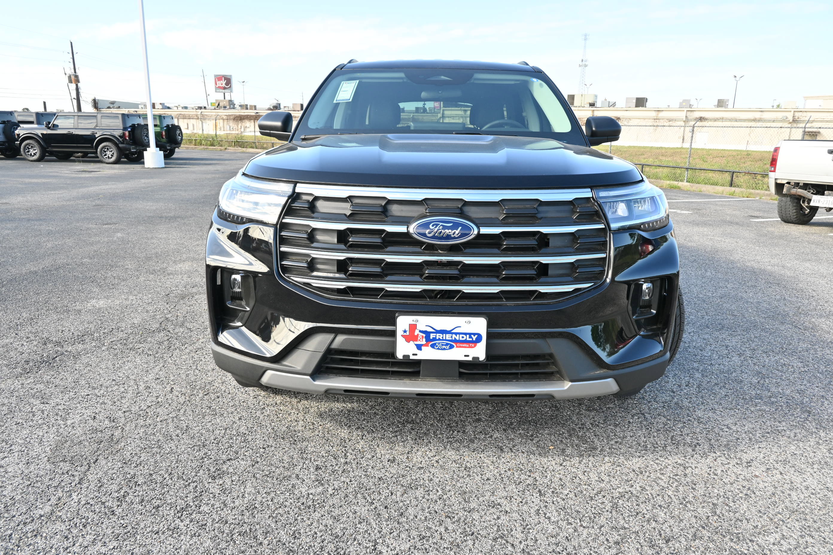 New 2026 Ford Explorer Active image 10