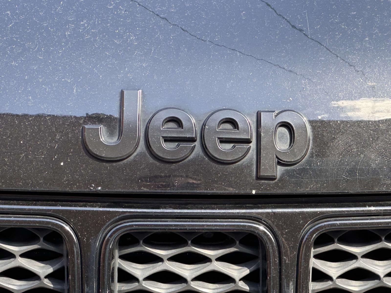 Used 2020 Jeep Grand Cherokee SRT w/ Trailer Tow Group IV AWD/4WD image 7