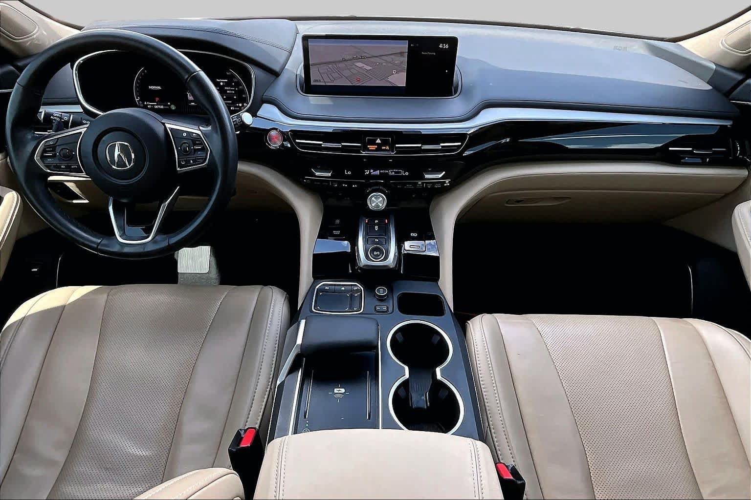Used 2024 Acura MDX w/ Technology Package FWD image 16