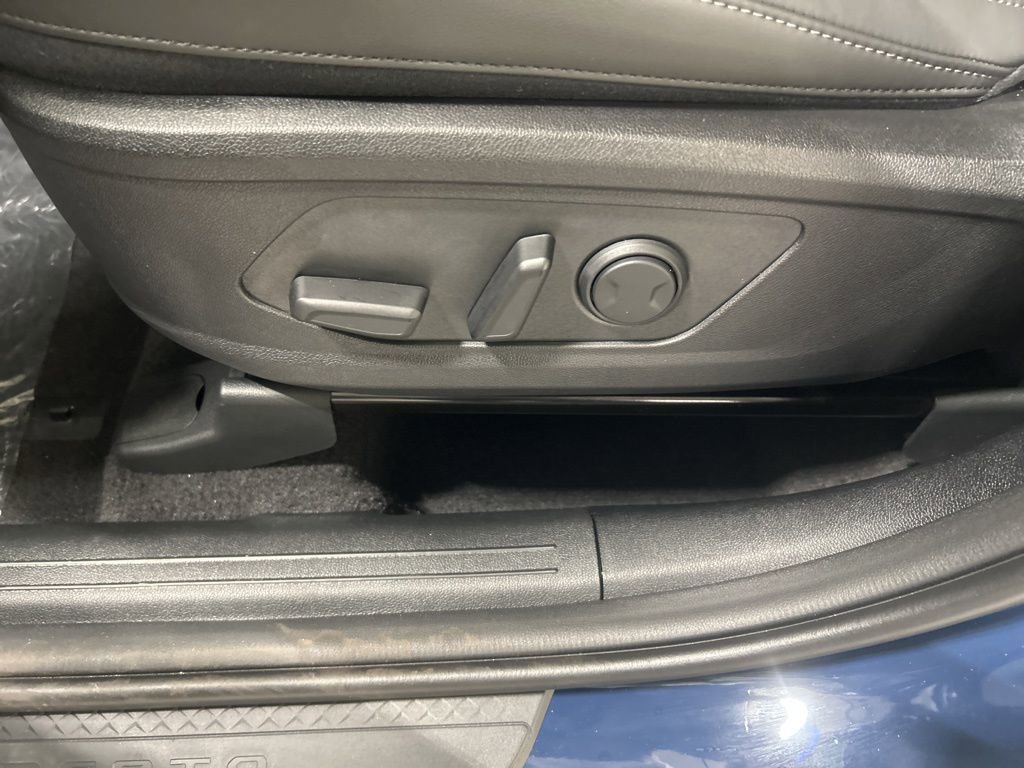 New 2025 Kia Sorento S image 10