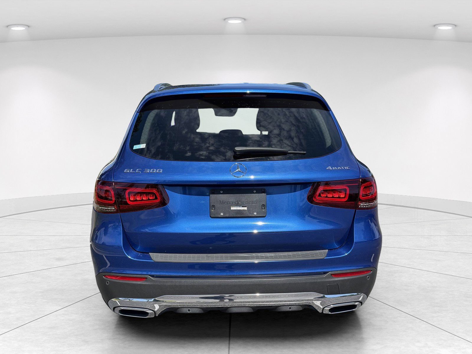Used 2022 Mercedes-Benz GLC 300 4MATIC image 5