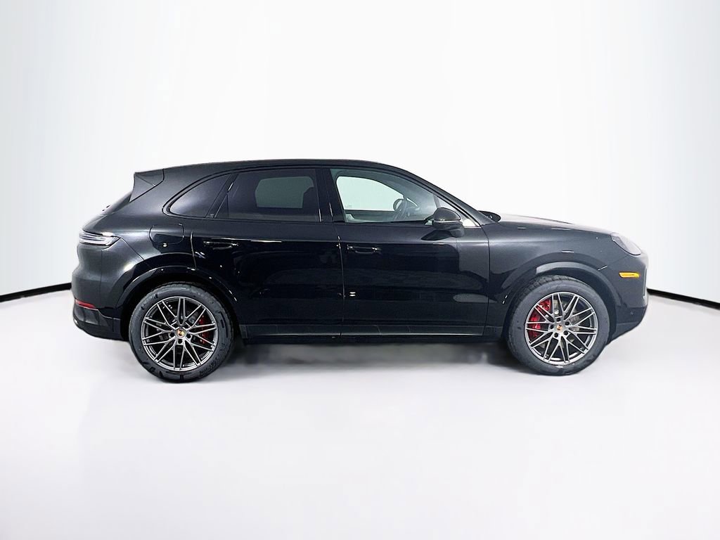 New 2026 Porsche Cayenne S AWD/4WD image 8