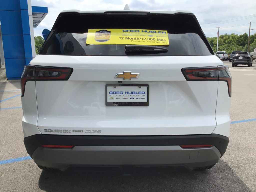Used 2026 Chevrolet Equinox LT w/ Convenience Package II AWD/4WD image 8