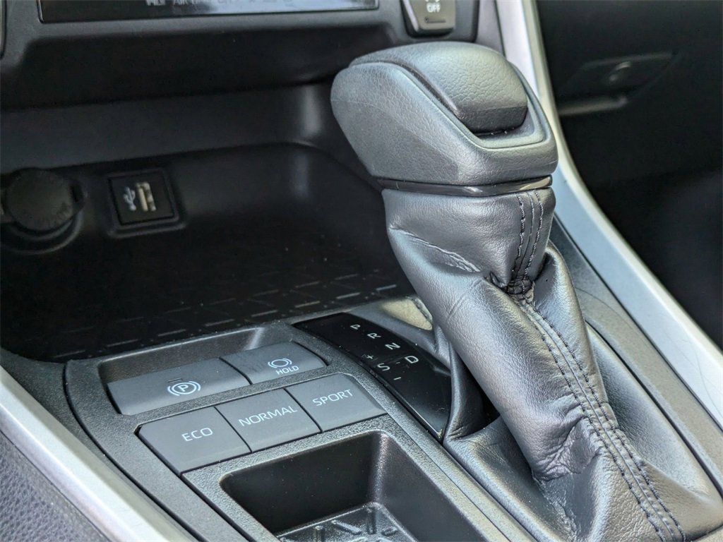 Used 2025 Toyota RAV4 LE image 23