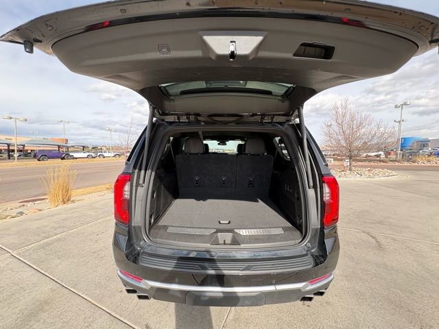 Used 2025 GMC Yukon XL Denali image 27