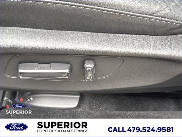 Used 2025 Honda HR-V EX-L image 16