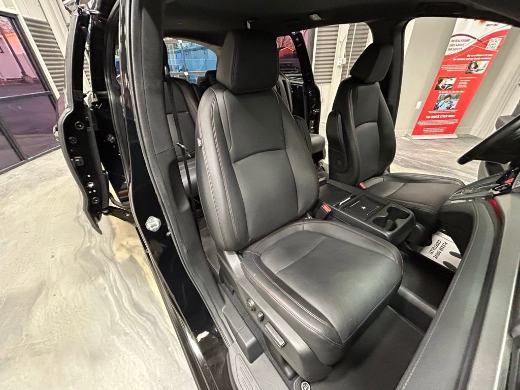 Used 2025 Honda Odyssey Sport-L image 5