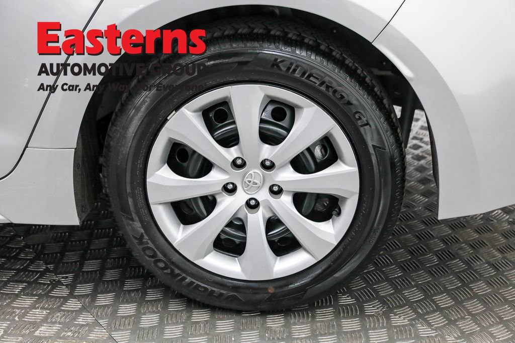 Used 2024 Toyota Corolla LE image 31