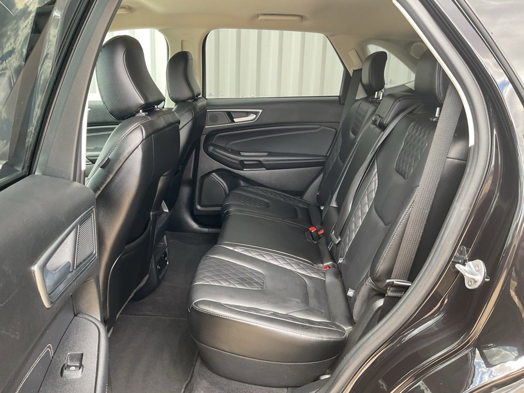 Used 2024 Ford Edge Titanium image 22