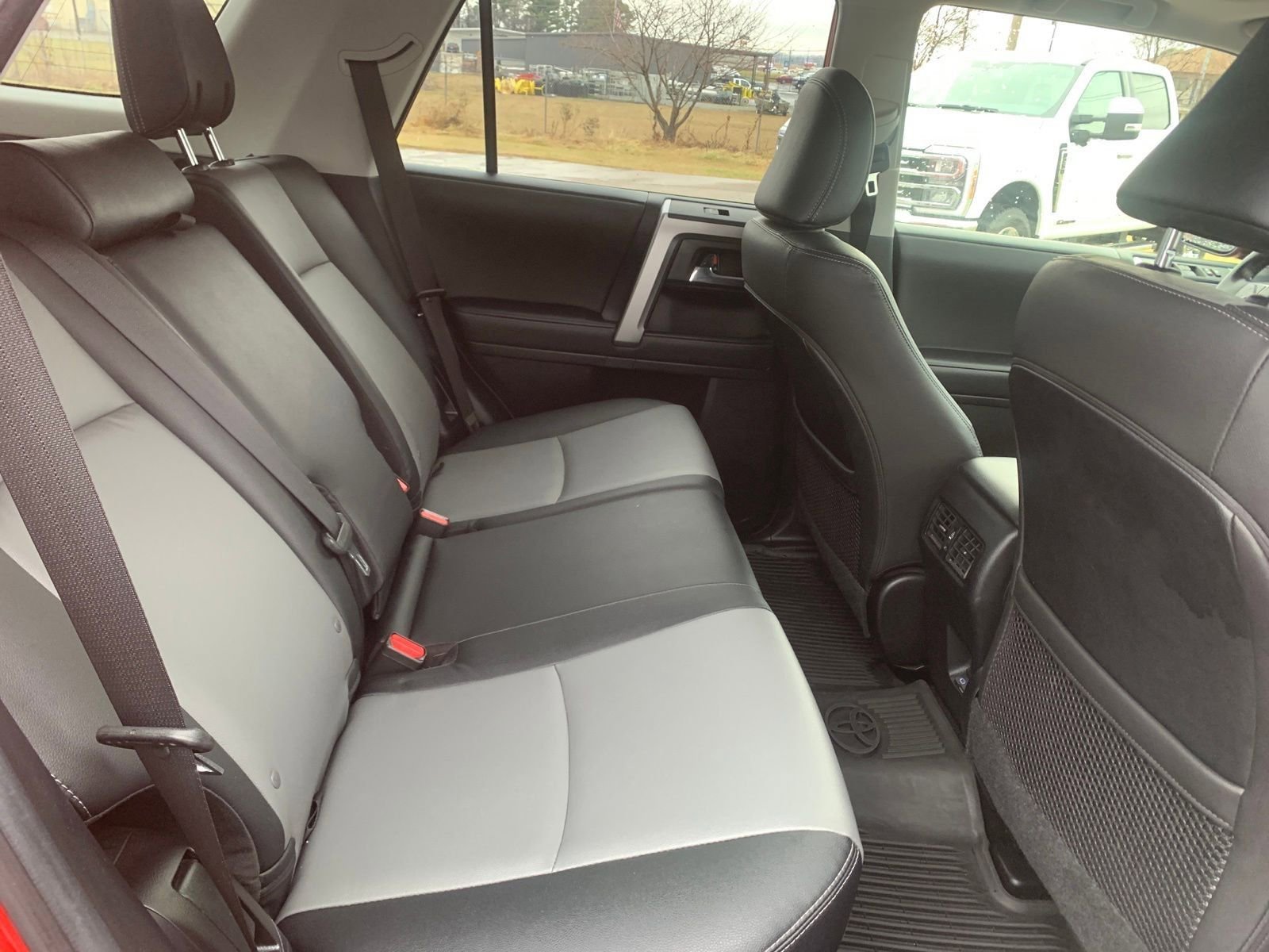 Used 2023 Toyota 4Runner SR5 Premium image 31