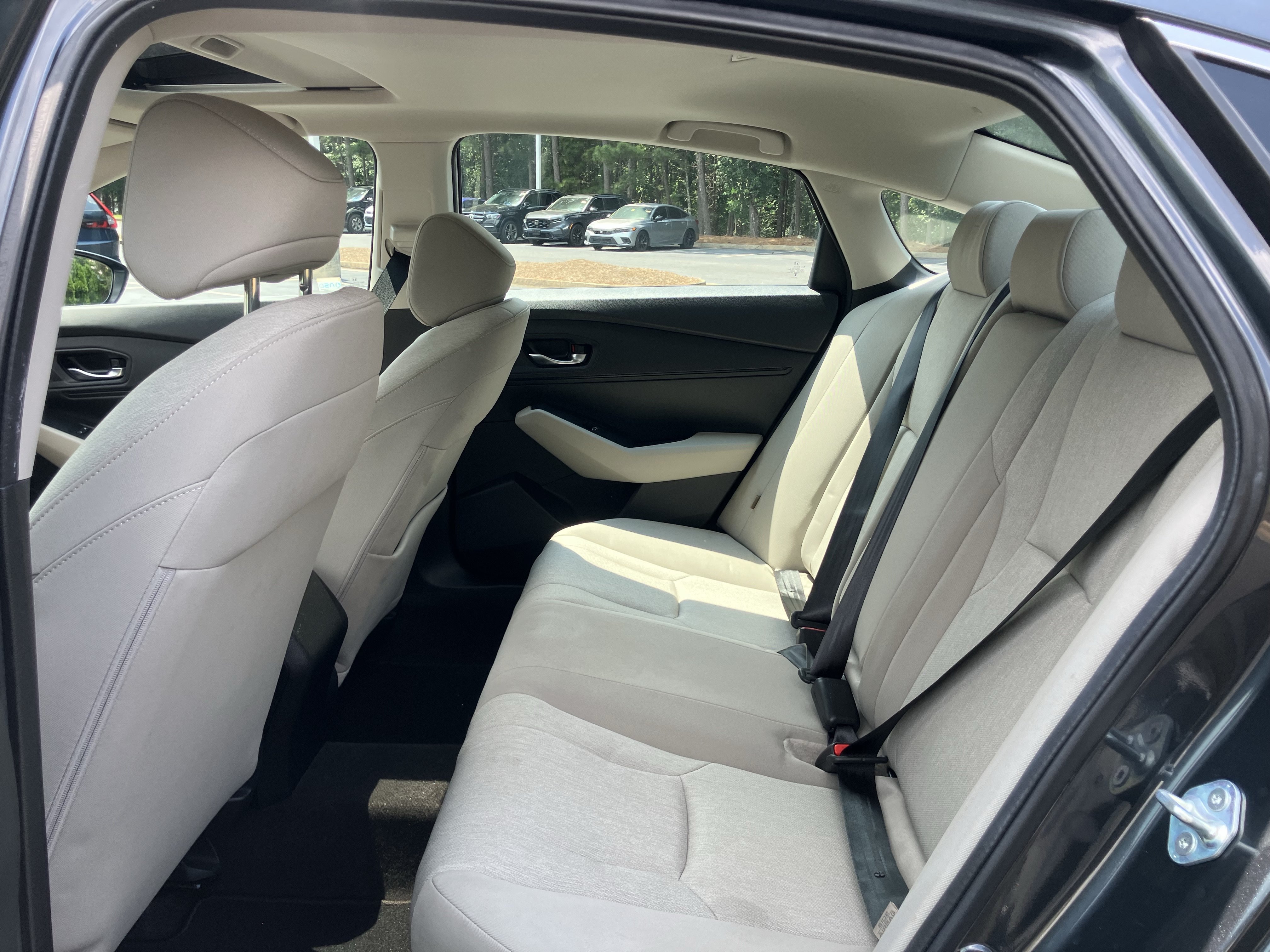 Used 2024 Honda Accord EX image 34