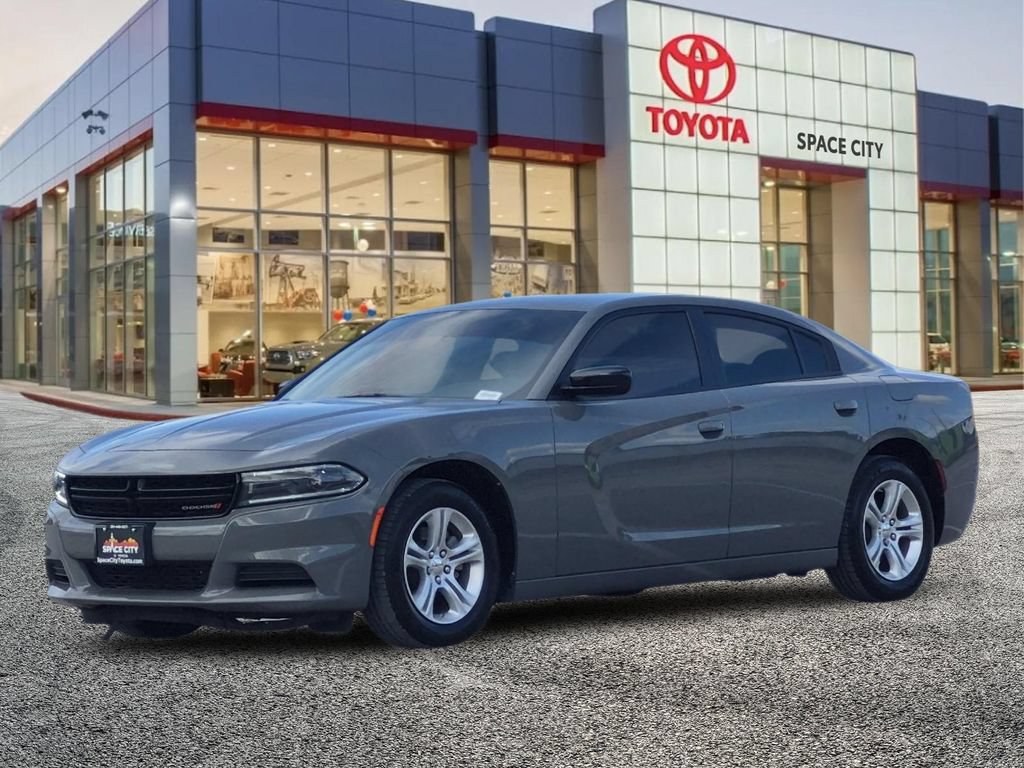 Used 2023 Dodge Charger SXT w/ Cold Weather Package RWD image 2