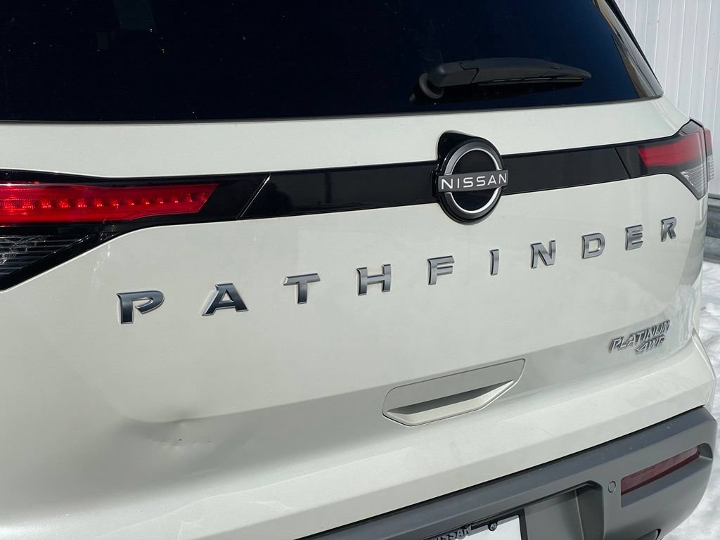 Certified 2023 Nissan Pathfinder Platinum w/ Cargo Package AWD/4WD image 37