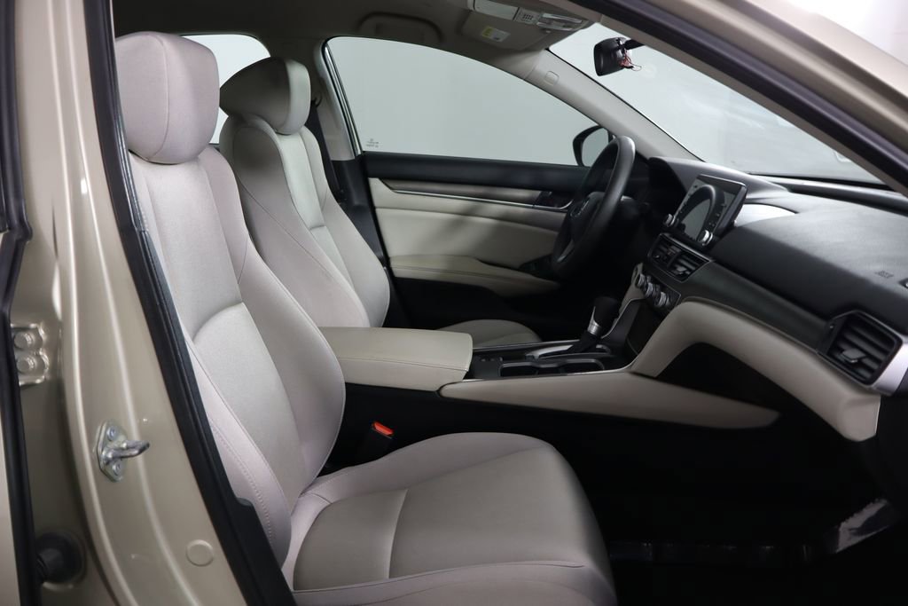 Used 2020 Honda Accord LX image 13