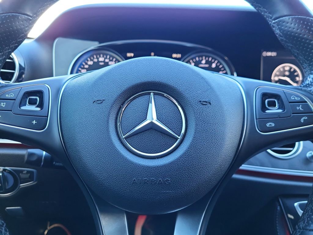 Used 2017 Mercedes-Benz E 300 4MATIC w/ Premium 1 Package image 17