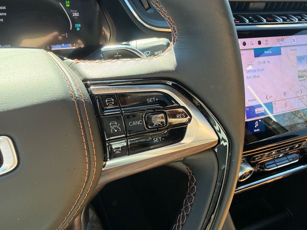 New 2025 Jeep Grand Cherokee Summit w/ High Altitude Package image 50