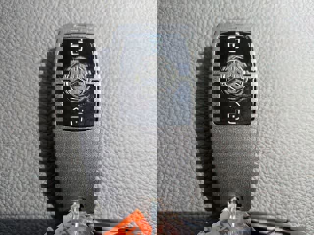 Used 2024 Mercedes-Benz eSprinter 170 Cargo image 32