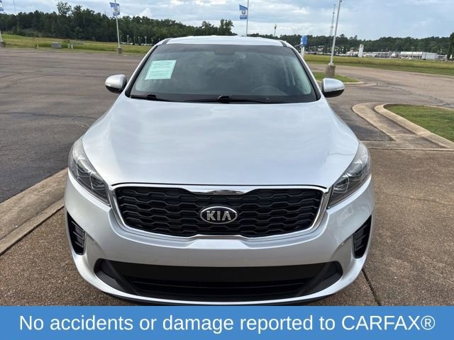 Used 2020 Kia Sorento FWD V6 image 2