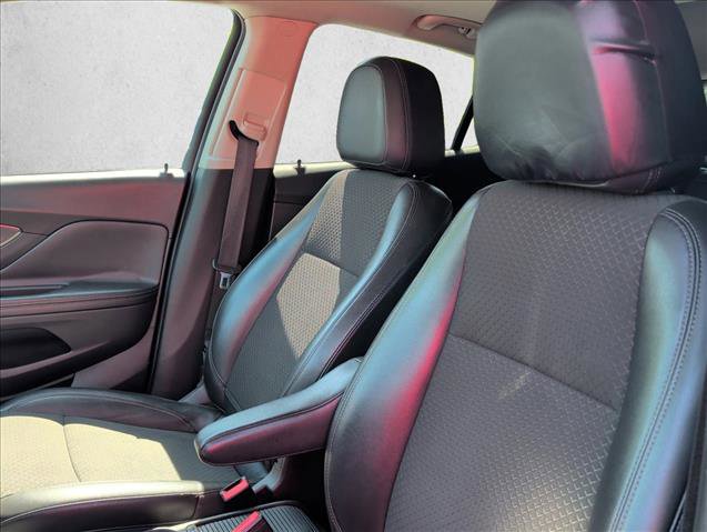 Used 2018 Buick Encore Sport Touring w/ Safety Package FWD image 11