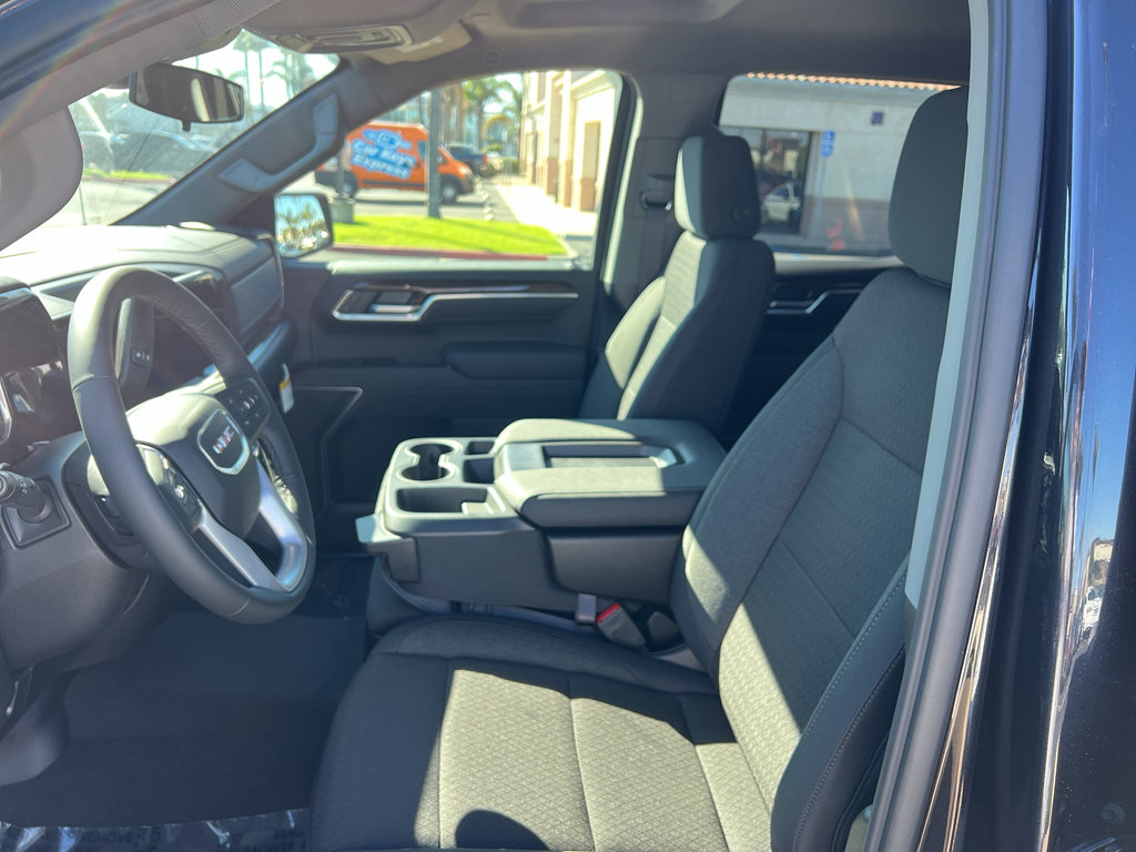 New 2026 GMC Sierra 1500 SLE w/ Preferred Package image 14