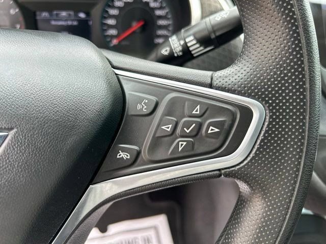 Used 2022 Chevrolet Malibu LT FWD image 16