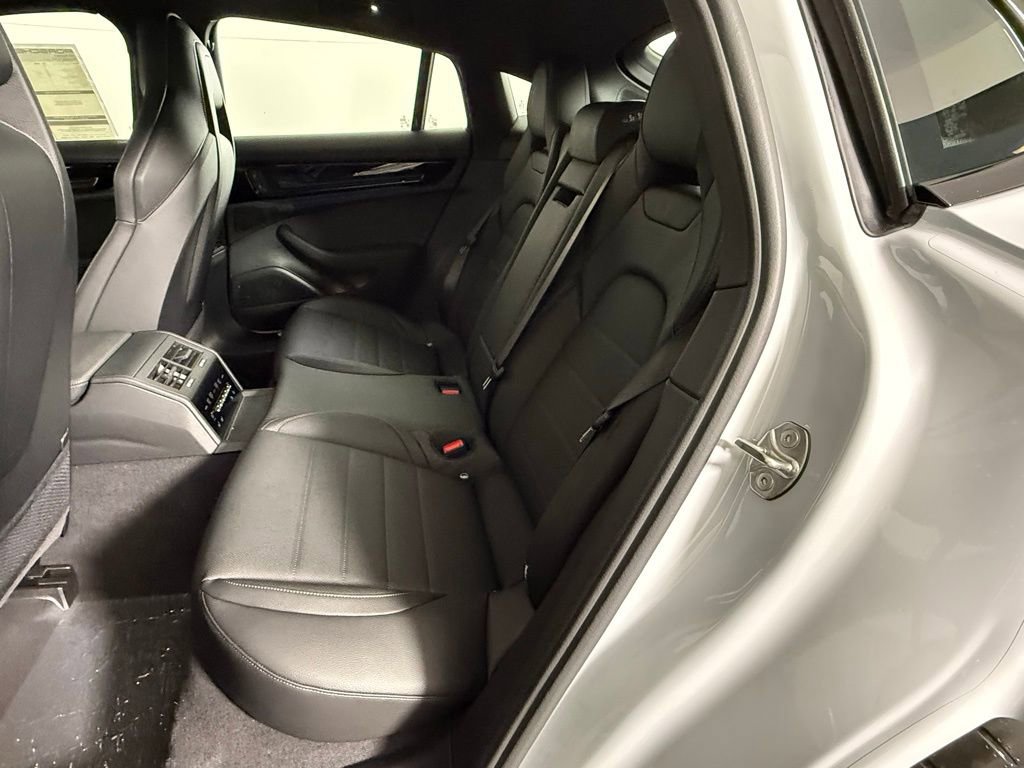 New 2026 Porsche Panamera 4 image 24