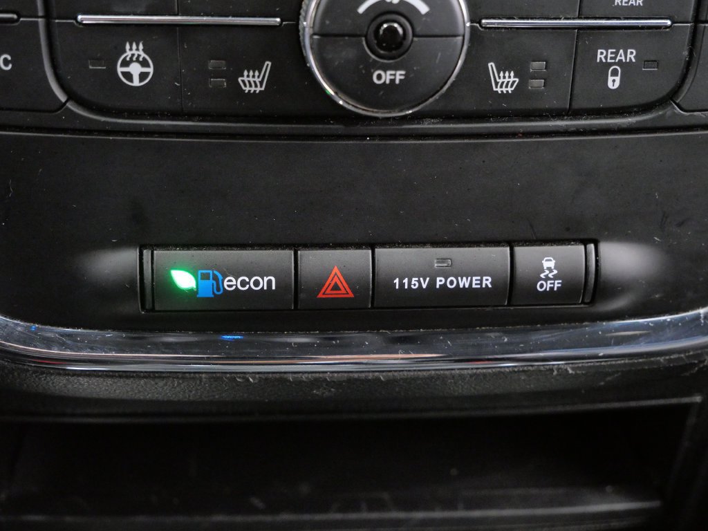 Used 2019 Dodge Grand Caravan GT FWD image 28