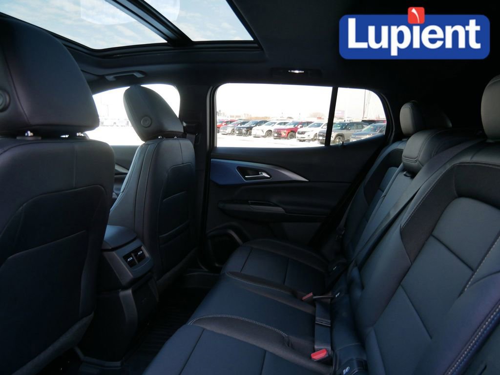 New 2026 Chevrolet Equinox EV LT image 15