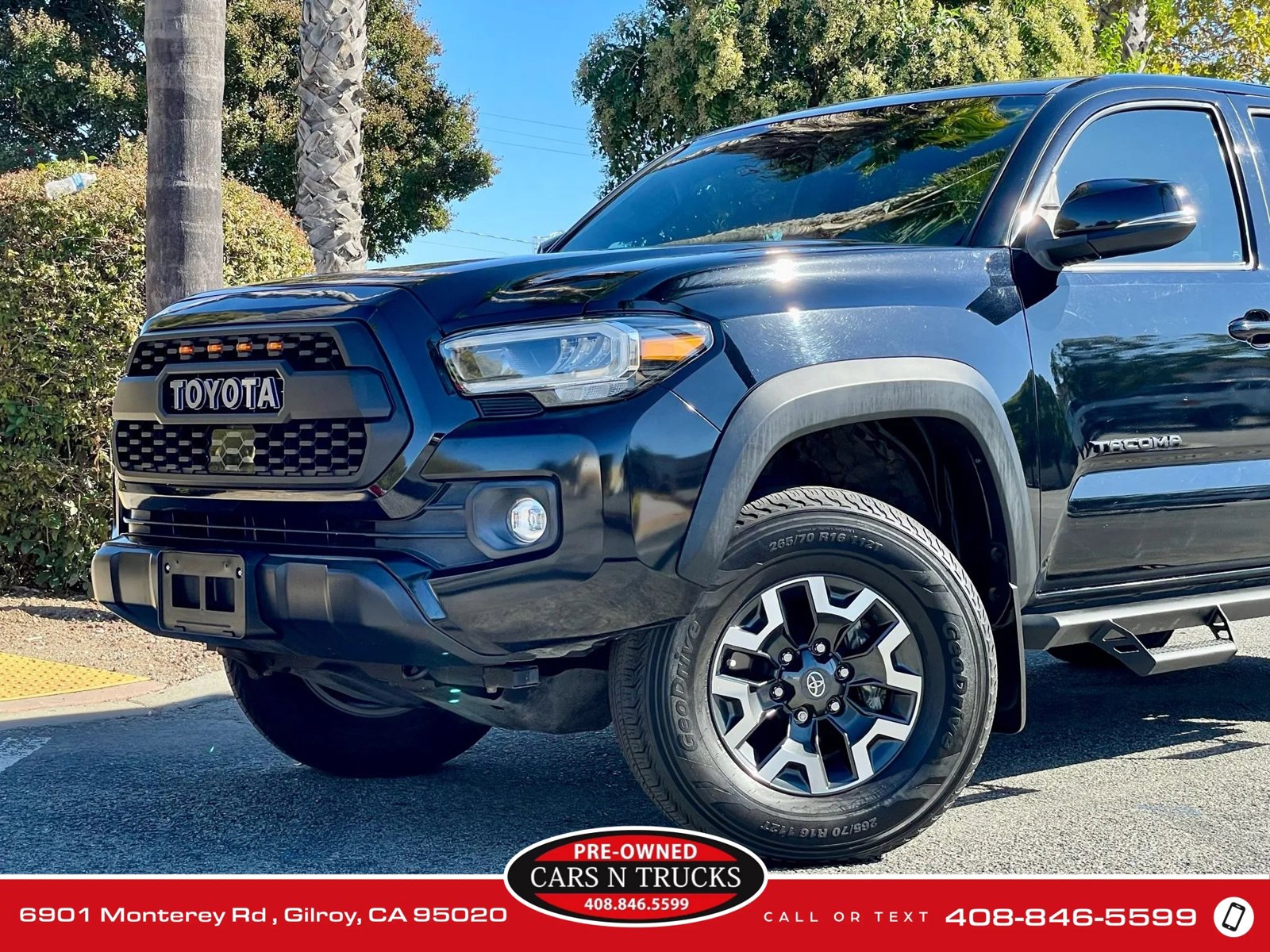 Used 2021 Toyota Tacoma TRD Off-Road AWD/4WD image 32