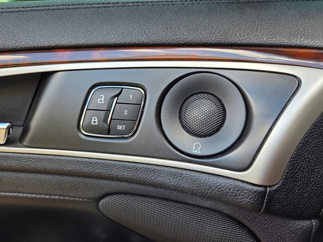 Used 2019 Lincoln MKZ Reserve w/ Reserve Plus Package FWD image 38