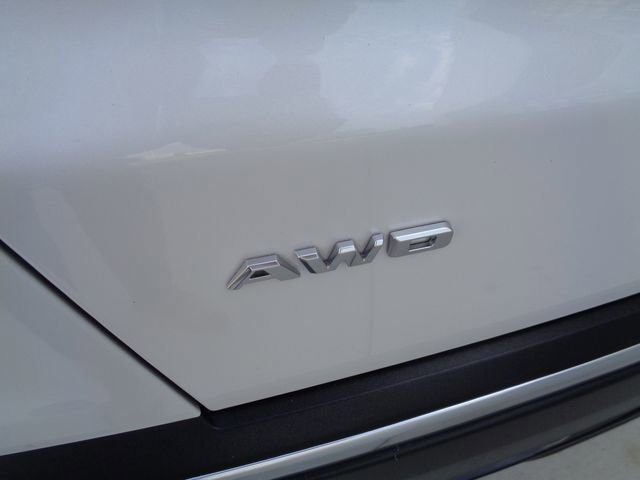 Certified 2023 Cadillac XT5 Sportv w/ Technology Package image 14