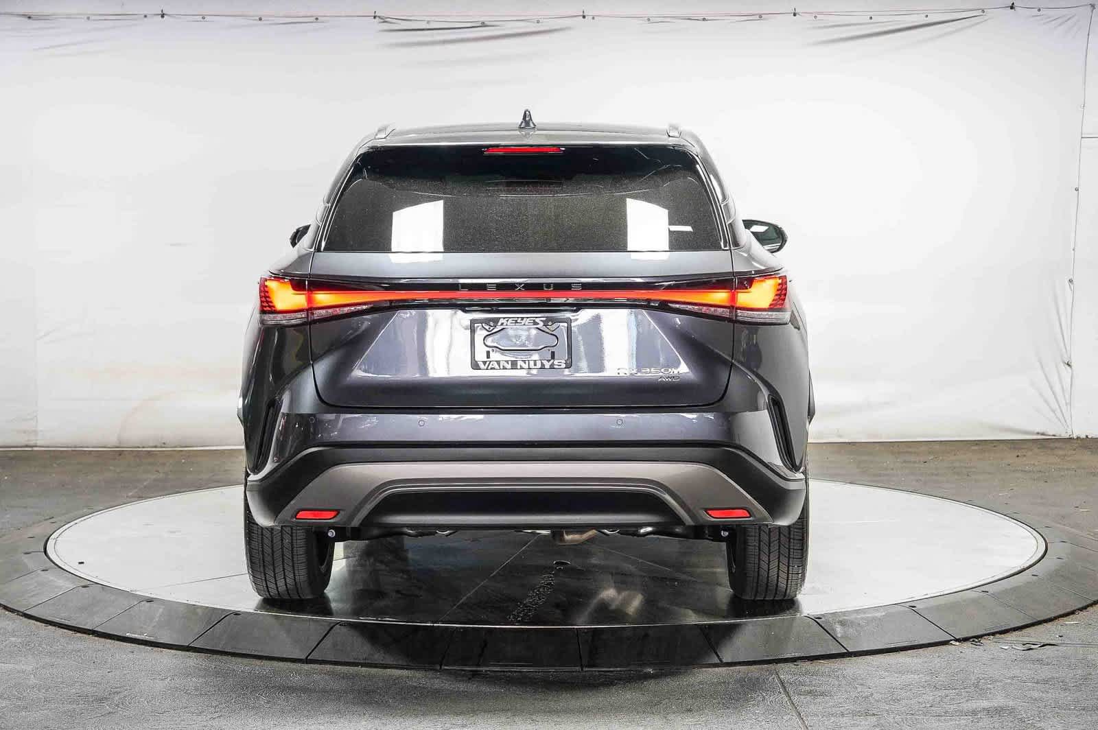Used 2026 Lexus RX 350h w/ Convenience Package AWD/4WD image 2