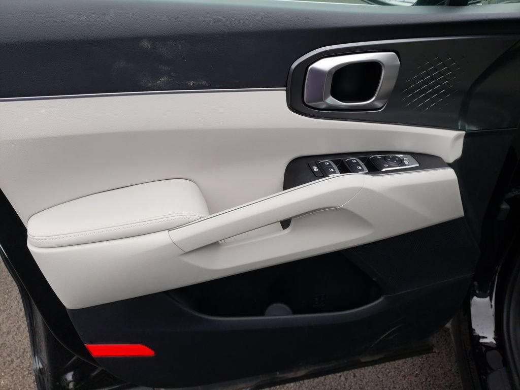 New 2025 Kia Sorento EX AWD/4WD image 17