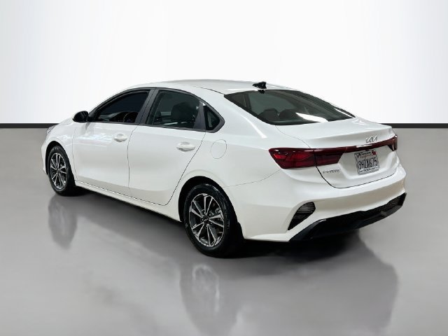 Certified 2023 Kia Forte LXS FWD image 5