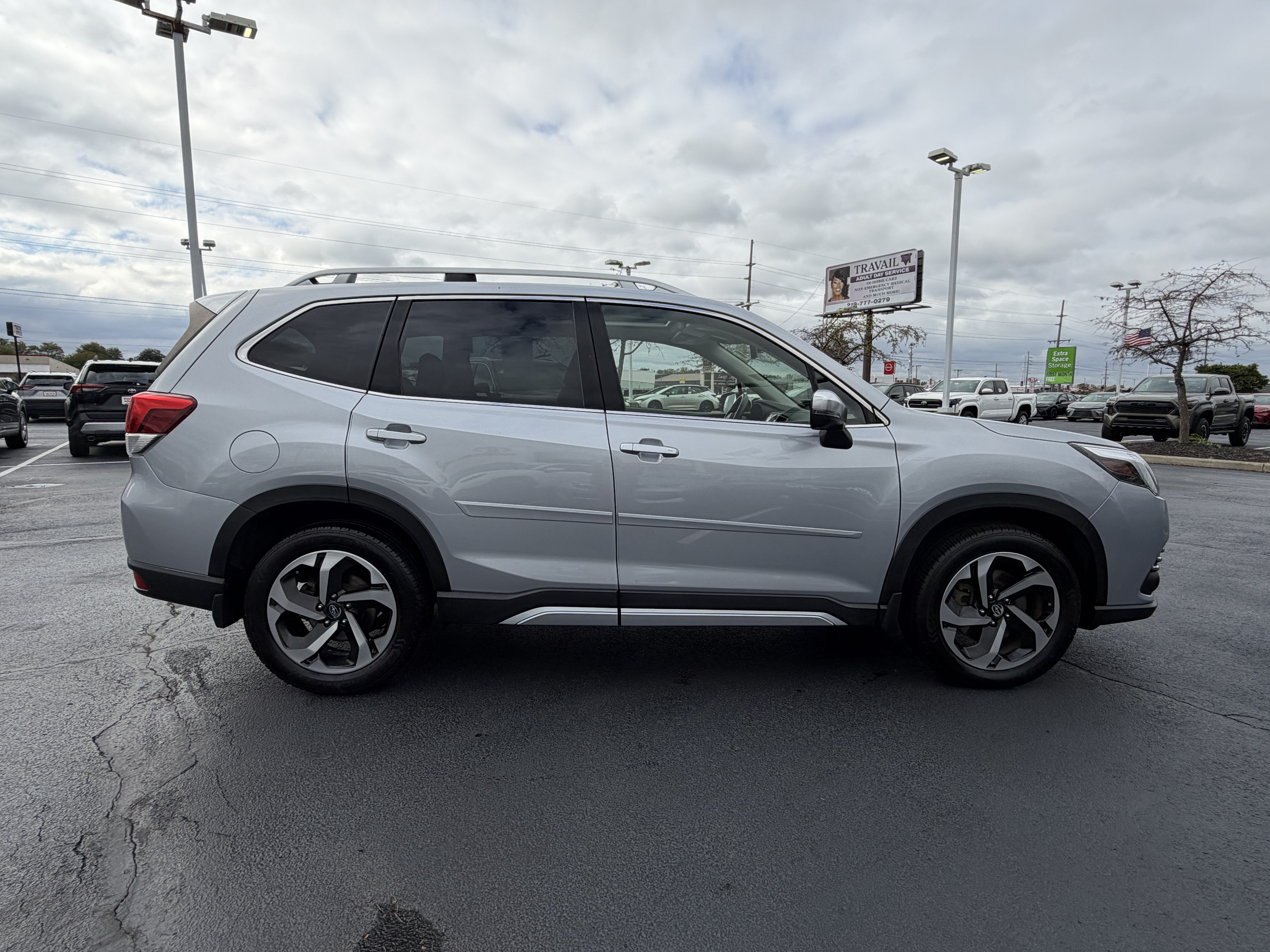 Used 2022 Subaru Forester Touring AWD/4WD image 9