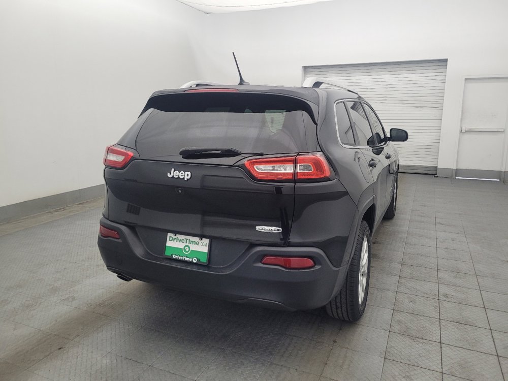 Used 2014 Jeep Cherokee Latitude w/ Comfort/Convenience Group FWD image 9