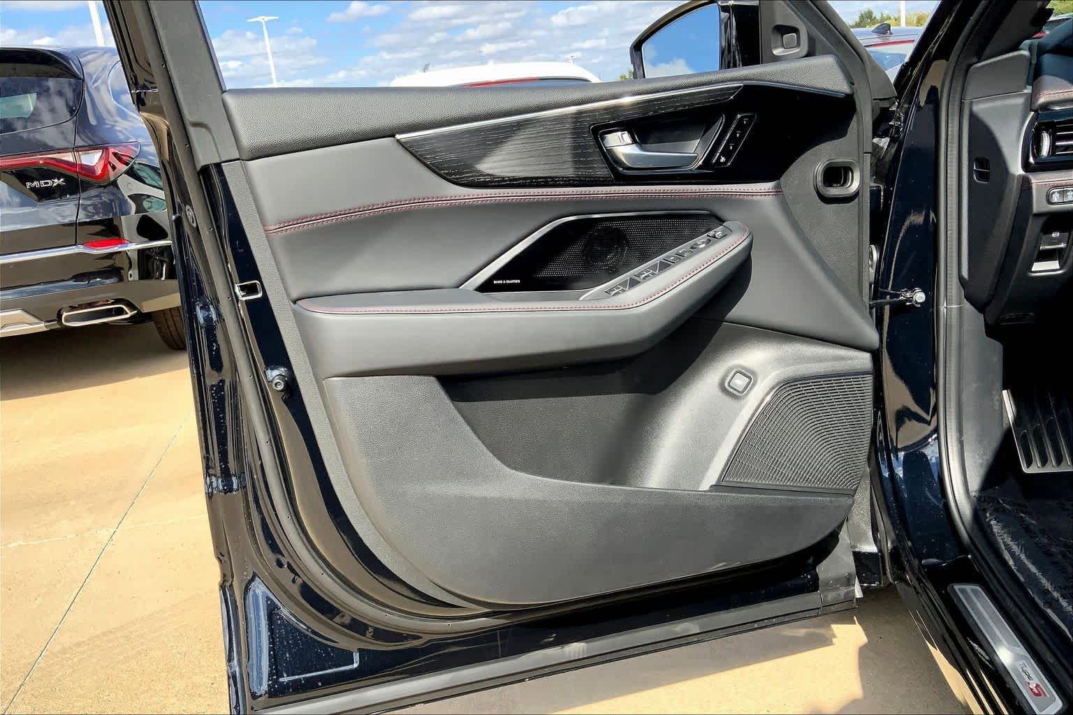 New 2026 Acura MDX Type S AWD/4WD image 10