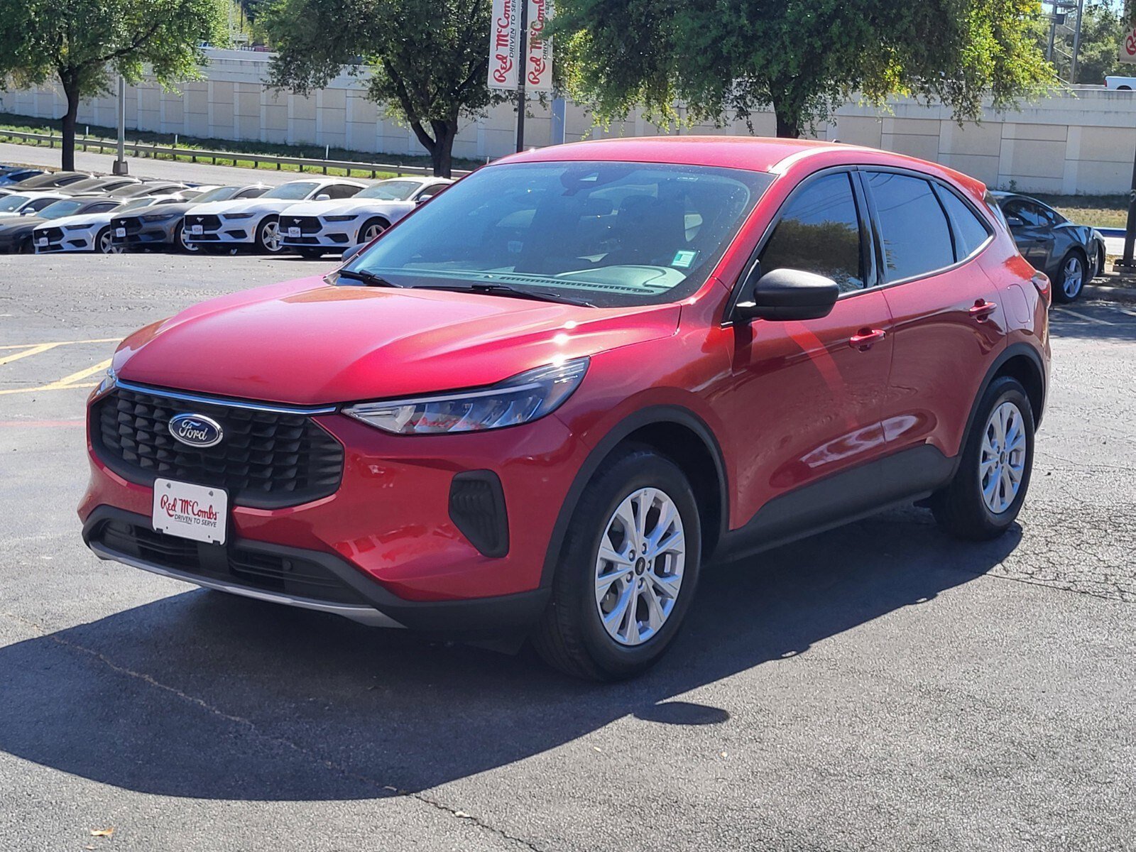 Certified 2025 Ford Escape Active image 8